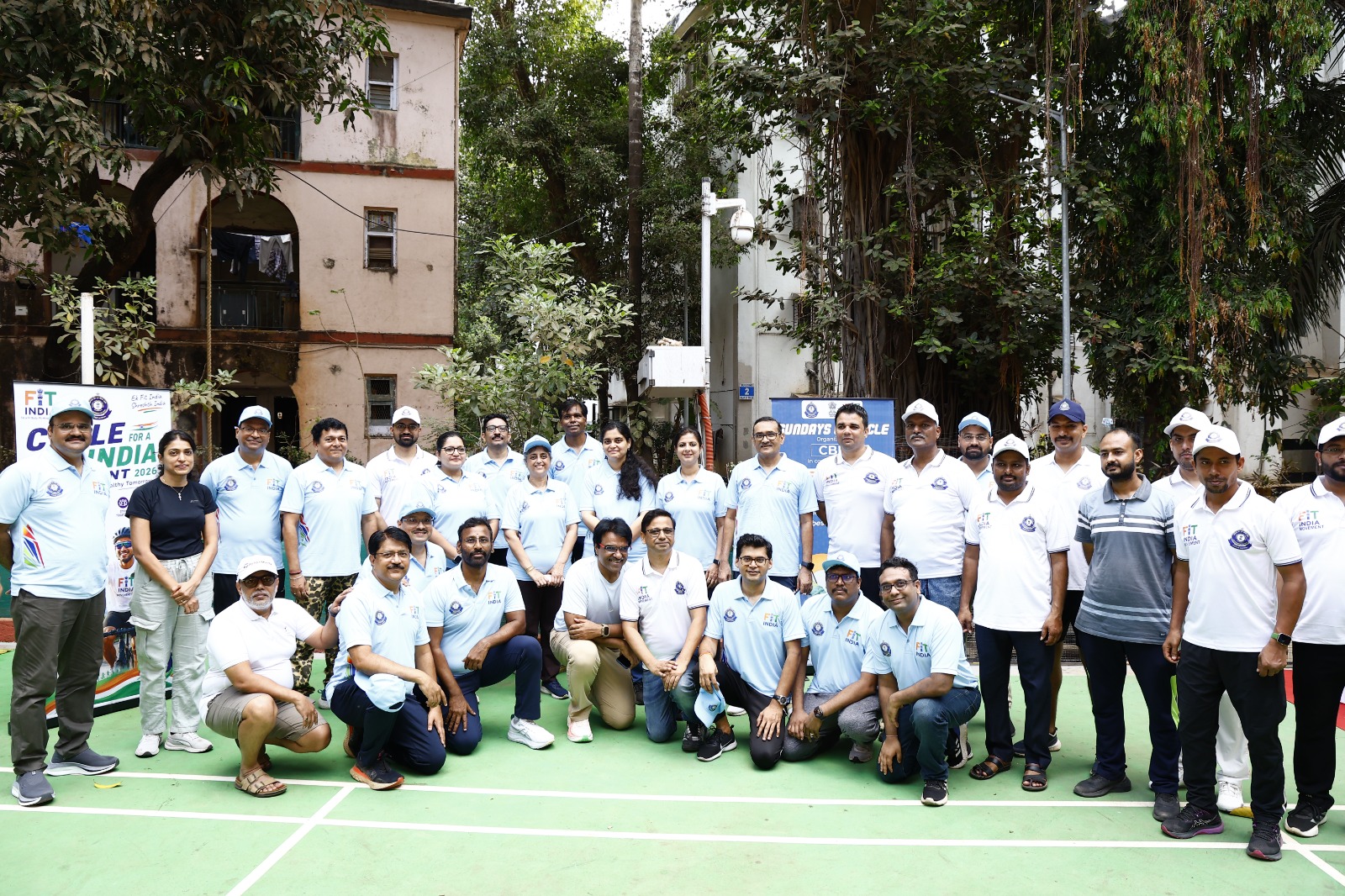 Cyclists participating in a Sundays on Cycle Fit India event